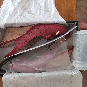 Women's Shoes